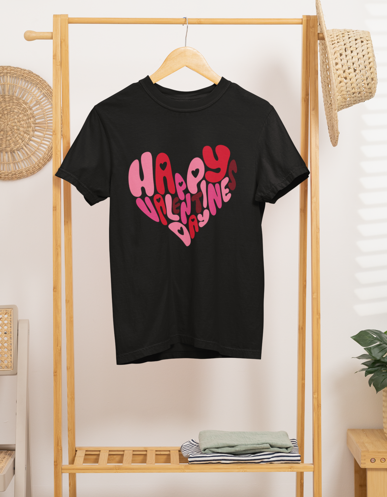 Women's Happy Valentine's Day T-Shirt