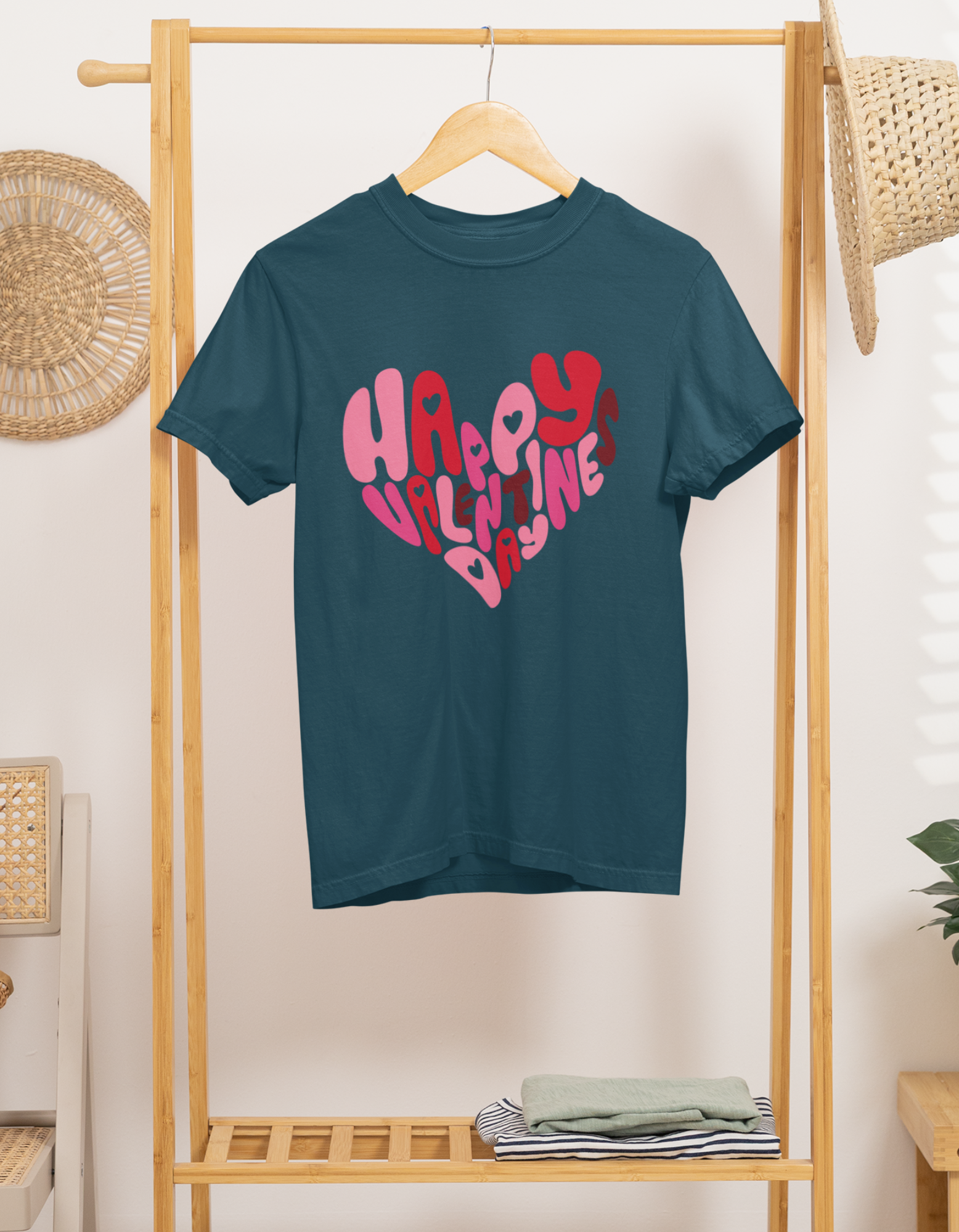 Women's Happy Valentine's Day T-Shirt