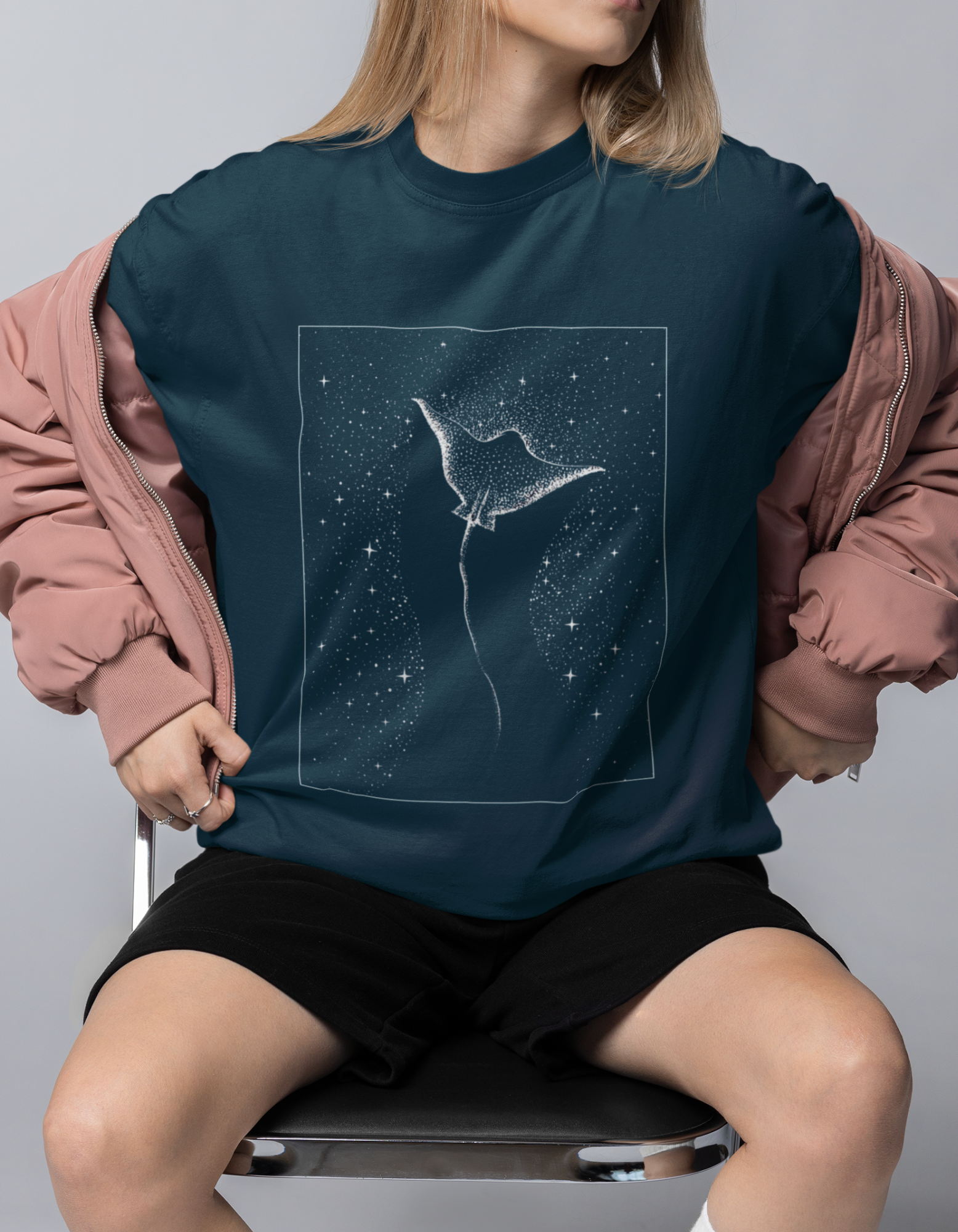 women's Oversized Stingray printed T-Shirt