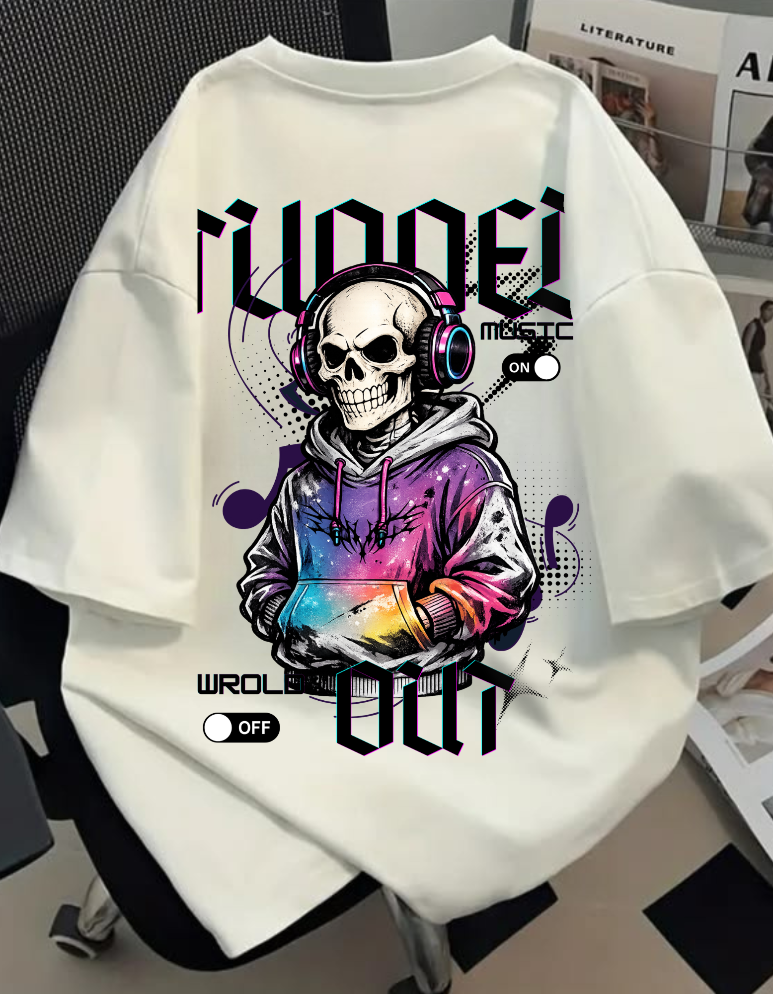Men's Tuned out Printed Oversized Tee